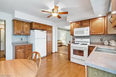 6369 Ridgeview Avenue, Austintown, OH 44515 - Photo 24