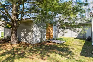 4942 Lear Nagle Rd, North Ridgeville, OH 44039 - Photo 6