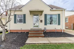 3111 Tuxedo Ave, Parma, OH 44134 - Photo 2