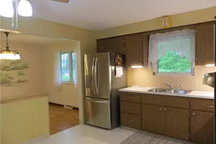 6204 Meadview Dr, Green Hills, OH 44131 - Photo 20
