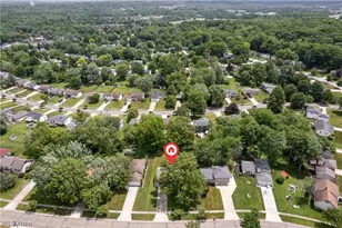 9355 Hyde Park Dr, Twinsburg, OH 44087 - Photo 2