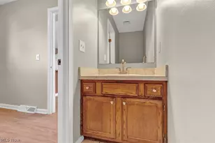 772 Camden Ln, Brunswick, OH 44212 - Photo 20