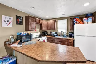 7914 Dorver Ave, Loveland, OH 44105 - Photo 12