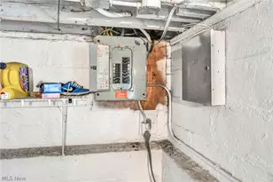 7914 Dorver Ave, Loveland, OH 44105 - Photo 38