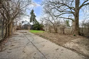 7914 Dorver Ave, Loveland, OH 44105 - Photo 6
