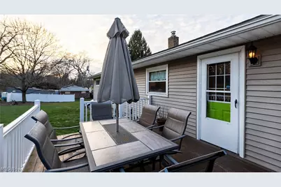 3720 Carl Street NW, Uniontown, OH 44685 - Photo 22