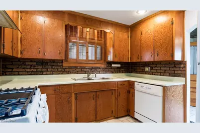 752 Larzelere Avenue, Zanesville, OH 43701 - Photo 20