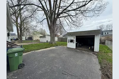 34046 Sylvia Drive, Eastlake, OH 44095 - Photo 28