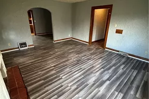 119 Upland Ave, Youngstown, OH 44505 - Photo 4