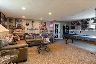 2765 McMackin Rd, Madison, OH 44057 - Photo 18