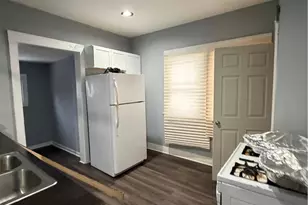 724 E 133rd St, Loveland, OH 44110 - Photo 8