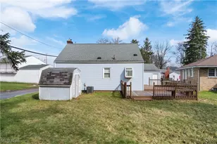 1722 39th St NW, Canton, OH 44709 - Photo 32