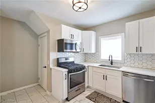 2111 Wascana Ave, Oakwood, OH 44107 - Photo 12