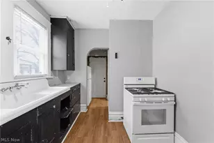 244 Power St, Akron, OH 44304 - Photo 8