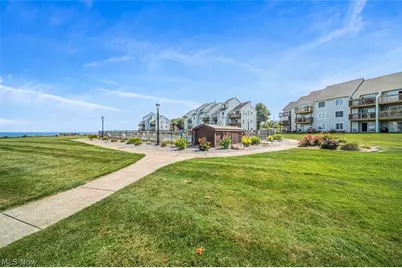 6035 Lake Road W #423, Ashtabula, OH 44004 - Photo 28