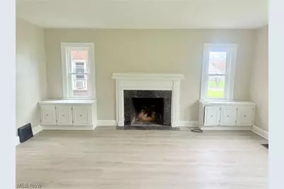 138 Roslyn, Youngstown, OH 44505 - Photo 6