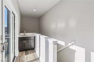 1446 E 14th St, Loveland, OH 44114 - Photo 6