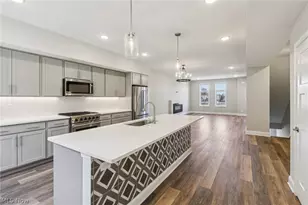 1446 E 14th St, Loveland, OH 44114 - Photo 20