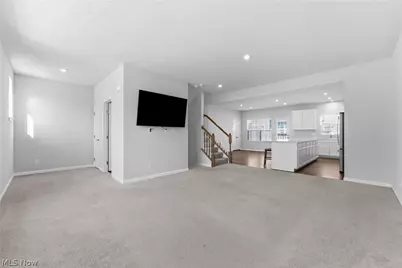 34615 Ethan Way, Willoughby, OH 44094 - Photo 14