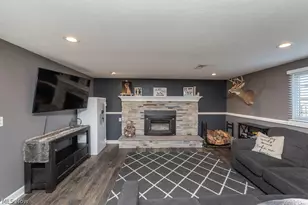 24798 Mitchell Dr, North Olmsted, OH 44070 - Photo 16