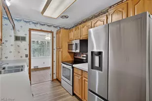 856 E Highland Ave, Wooster, OH 44691 - Photo 6