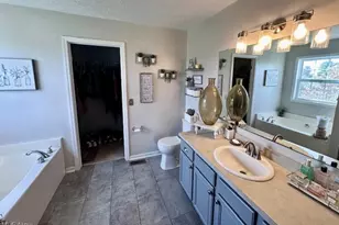 8742 Henderson Rd, Diamond, OH 44412 - Photo 24