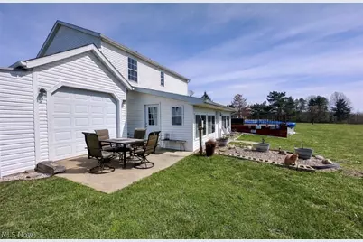 8742 Henderson Road, Diamond, OH 44412 - Photo 36