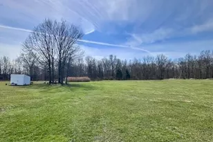 8742 Henderson Rd, Diamond, OH 44412 - Photo 34