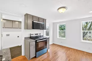 744 Wooster St, Canal Fulton, OH 44614 - Photo 8