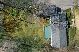 8253 Summit Dr, Chagrin Falls, OH 44023 - Photo 40