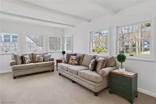 8253 Summit Dr, Chagrin Falls, OH 44023 - Photo 4