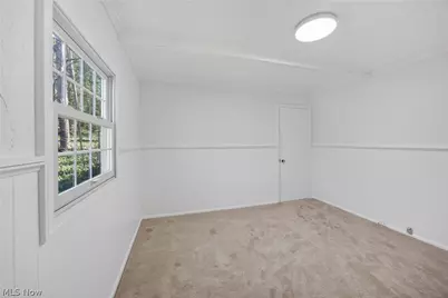 8253 Summit Drive, Chagrin Falls, OH 44023 - Photo 32