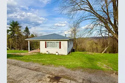 56 Pontiac Road, Wellsburg, WV 26070 - Photo 4