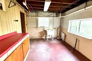 56 Pontiac Rd, Wellsburg, WV 26070 - Photo 18
