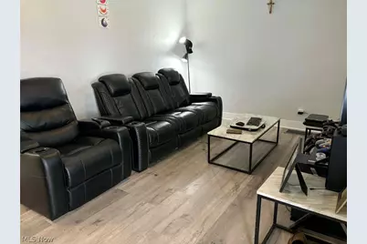 990 N Trimble Road, Mansfield, OH 44906 - Photo 12