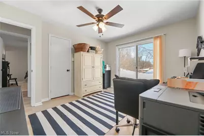 12445 Cleveland Avenue NW, Uniontown, OH 44685 - Photo 20