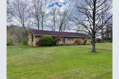 34 Chris Street, Belpre, OH 45714 - Photo 2