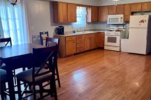 34 Chris St, Belpre, OH 45714 - Photo 4