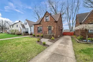 16209 Elsienna Ave, Loveland, OH 44135 - Photo 2