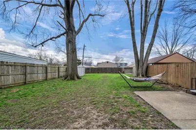 16209 Elsienna Avenue, Loveland, OH 44135 - Photo 8