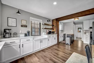 16209 Elsienna Avenue, Loveland, OH 44135 - Photo 12