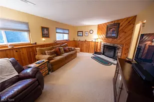 5799 Springwood Ct, Mentor on the Lake, OH 44060 - Photo 8