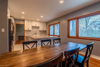 887 Delaware Avenue, Akron, OH 44303 - Photo 16