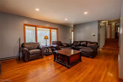 887 Delaware Avenue, Akron, OH 44303 - Photo 10