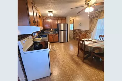 67780 Elizabeth Street, St Clairsville, OH 43950 - Photo 10