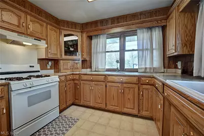 336 High Street SW, Sugarcreek, OH 44681 - Photo 22