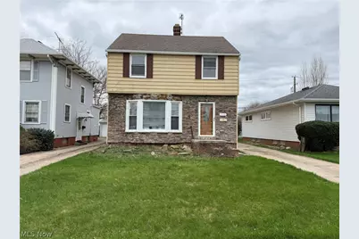 7101 Plainfield Avenue, Loveland, OH 44144 - Photo 1