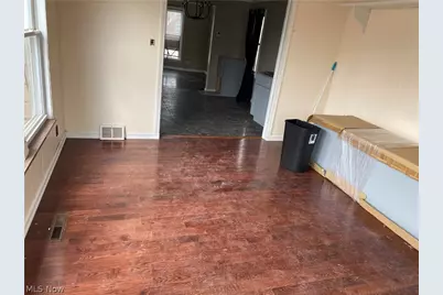 7101 Plainfield Avenue, Loveland, OH 44144 - Photo 8