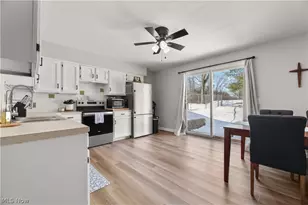 12447 Cleveland Ave NW, Uniontown, OH 44685 - Photo 10