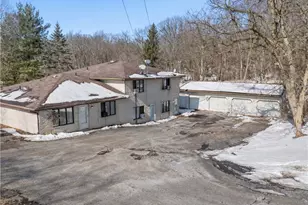 12447 Cleveland Ave NW, Uniontown, OH 44685 - Photo 2